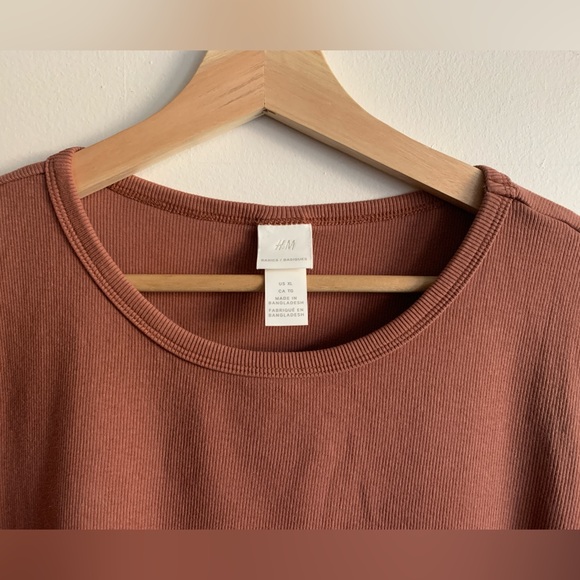 H&M rib knit tshirt sz XL - Picture 1 of 4